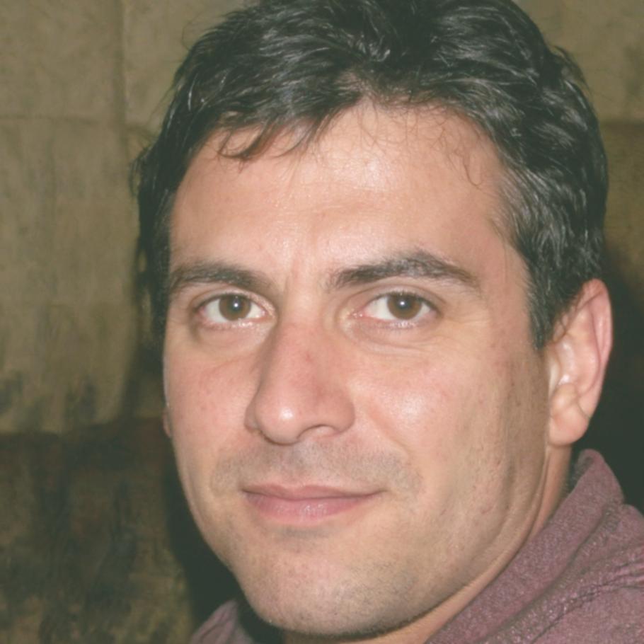 Portret Călin Munteanu